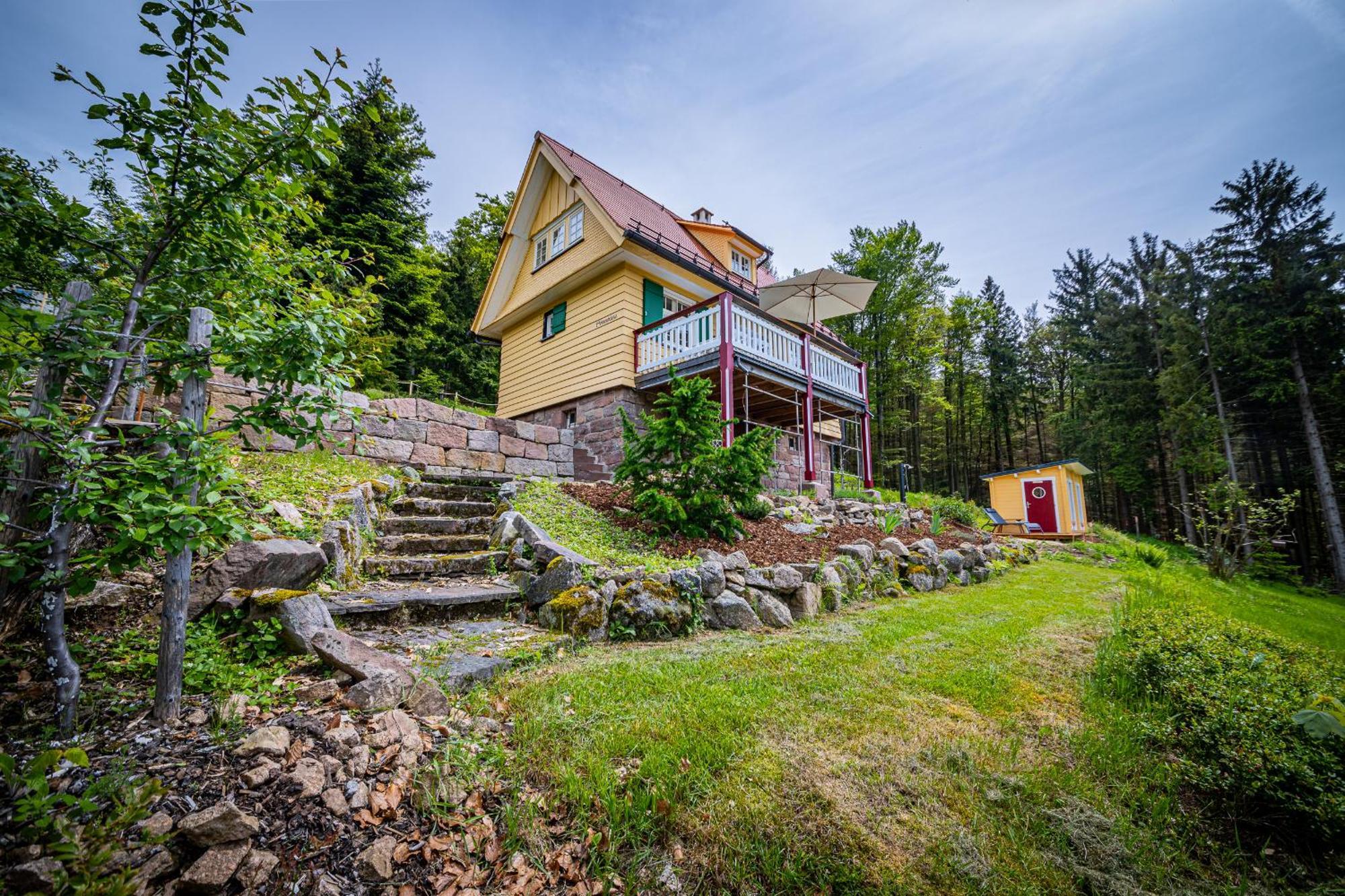 Sonnenhaeusle - Natur. Fernblick. Panorama-Sauna. Sasbachwalden Exterior foto